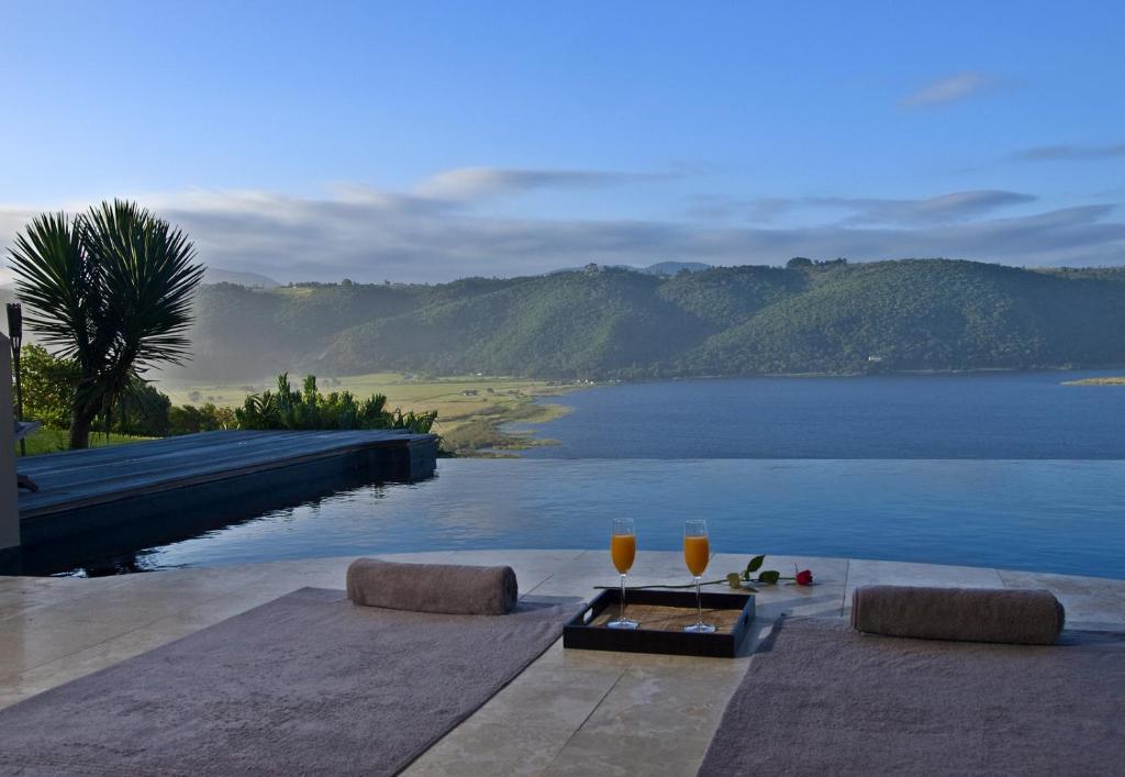 Lodge On The Lake And Wellness Spa Уилдернесс Экстерьер фото