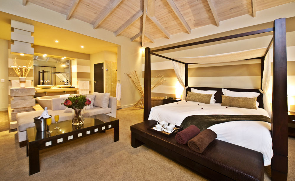 Lodge On The Lake And Wellness Spa Уилдернесс Экстерьер фото